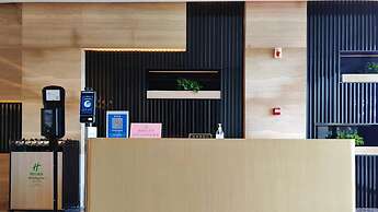 Holiday Inn Shanghai Dishui Lake by IHG