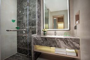 Holiday Inn Shanghai Dishui Lake by IHG