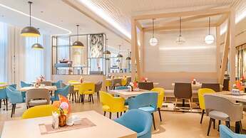 Holiday Inn Shanghai Dishui Lake by IHG