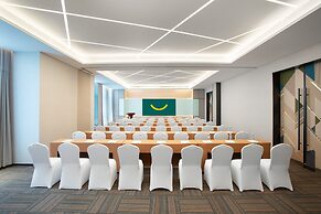 Holiday Inn Shanghai Dishui Lake by IHG