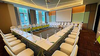 Holiday Inn Shanghai Dishui Lake by IHG