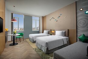 Holiday Inn Shanghai Dishui Lake by IHG