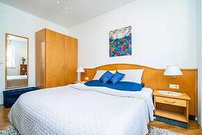 Down Town Apartments