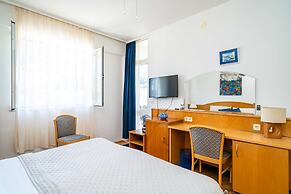 Down Town Apartments