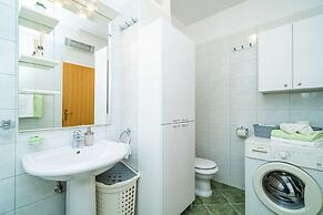 Down Town Apartments