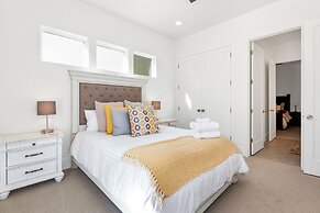 #13 At Bloomington Country Club 4 Bedroom Villa by Redawning