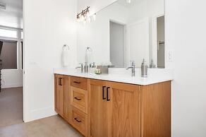 #13 At Bloomington Country Club 4 Bedroom Villa by Redawning