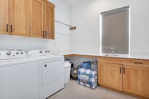 #13 At Bloomington Country Club 4 Bedroom Villa by Redawning