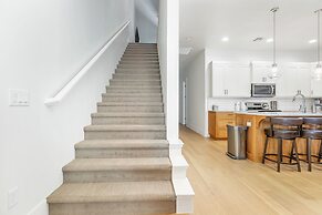 #13 At Bloomington Country Club 4 Bedroom Villa by Redawning