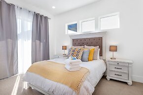 #13 At Bloomington Country Club 4 Bedroom Villa by Redawning