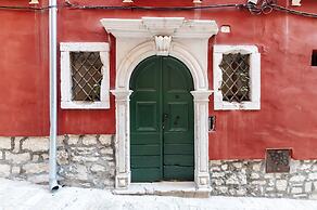 Luxury Apartment Kastela Antika