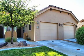 Canyon Villas at Coral Ridge