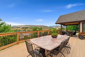 Outstanding Home | Incredible Views | Near Reservoir!