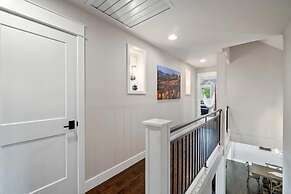 Outstanding Home | Incredible Views | Near Reservoir!