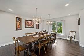 Outstanding Home | Incredible Views | Near Reservoir!