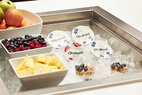 AC Hotel by Marriott Columbus Downtown