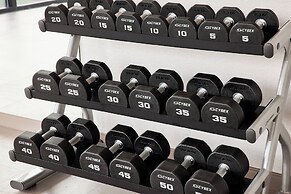 AC Hotel by Marriott Columbus Downtown