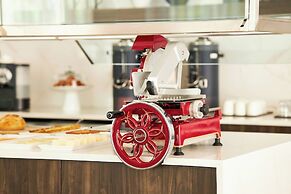 AC Hotel by Marriott Columbus Downtown