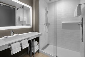 AC Hotel by Marriott Miami Dadeland