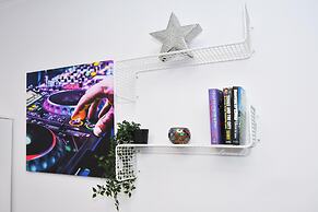 Townhouse @ 42 Minshull New Road Crewe