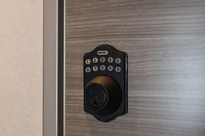 GRAND BASE Hakata Naraya