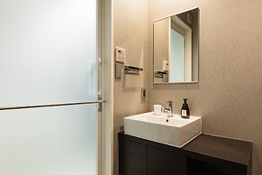 GRAND BASE Hakata Naraya