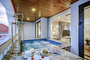 Le Pavillon Hoian Gallery Hotel & Spa