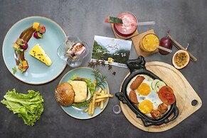 Le Pavillon Hoian Gallery Hotel & Spa