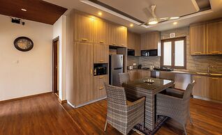 The Manor Luxury Apartments