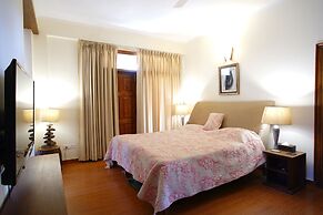 The Manor Luxury Apartments