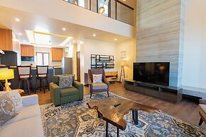 The Manor Luxury Apartments