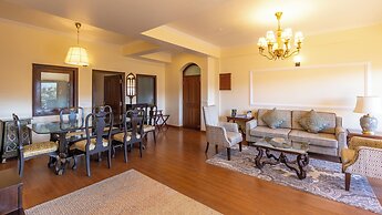 The Manor Luxury Apartments