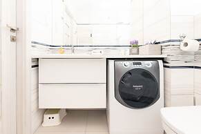 Sw. Barbary Old Town by Renters