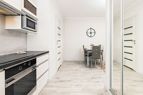 Sw. Barbary Old Town by Renters