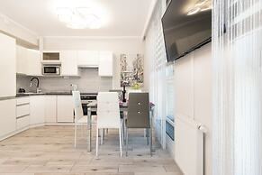 Sw. Barbary Old Town by Renters