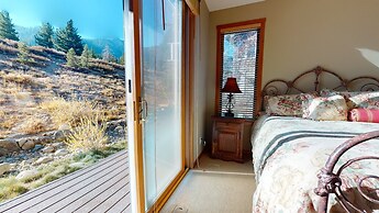 Snowcreek V 774 Gorgeous Mountain Views with Private Garage, Washer Dr