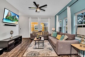 Fresh Decor With Hardwood Floors Huge Private Pool Area CDC Standards 