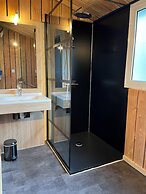 Whaka Lodge