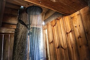 Whaka Lodge