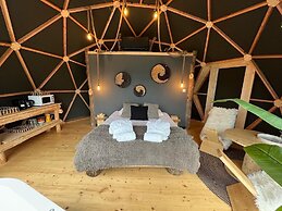 Whaka Lodge