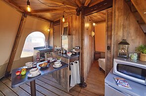 Whaka Lodge
