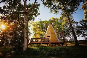 Whaka Lodge
