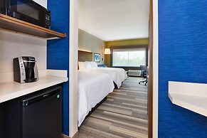 Holiday Inn Express & Suites Milan – Sandusky Area by IHG