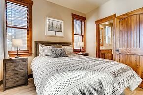 S On Galena #8 3 Bedroom Townhouse by RedAwning