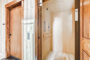 S On Galena #8 3 Bedroom Townhouse by RedAwning