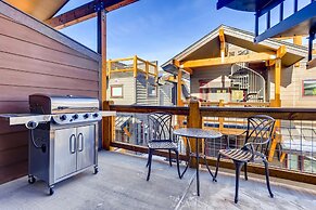 S On Galena #8 3 Bedroom Townhouse by RedAwning