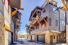 S On Galena #8 3 Bedroom Townhouse by RedAwning