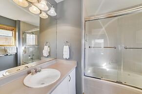 Lagoon 736d 2 Bedroom Townhouse by RedAwning