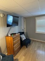 Vineyard Harbor Motel - Private Beach