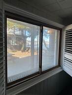 Vineyard Harbor Motel - Private Beach